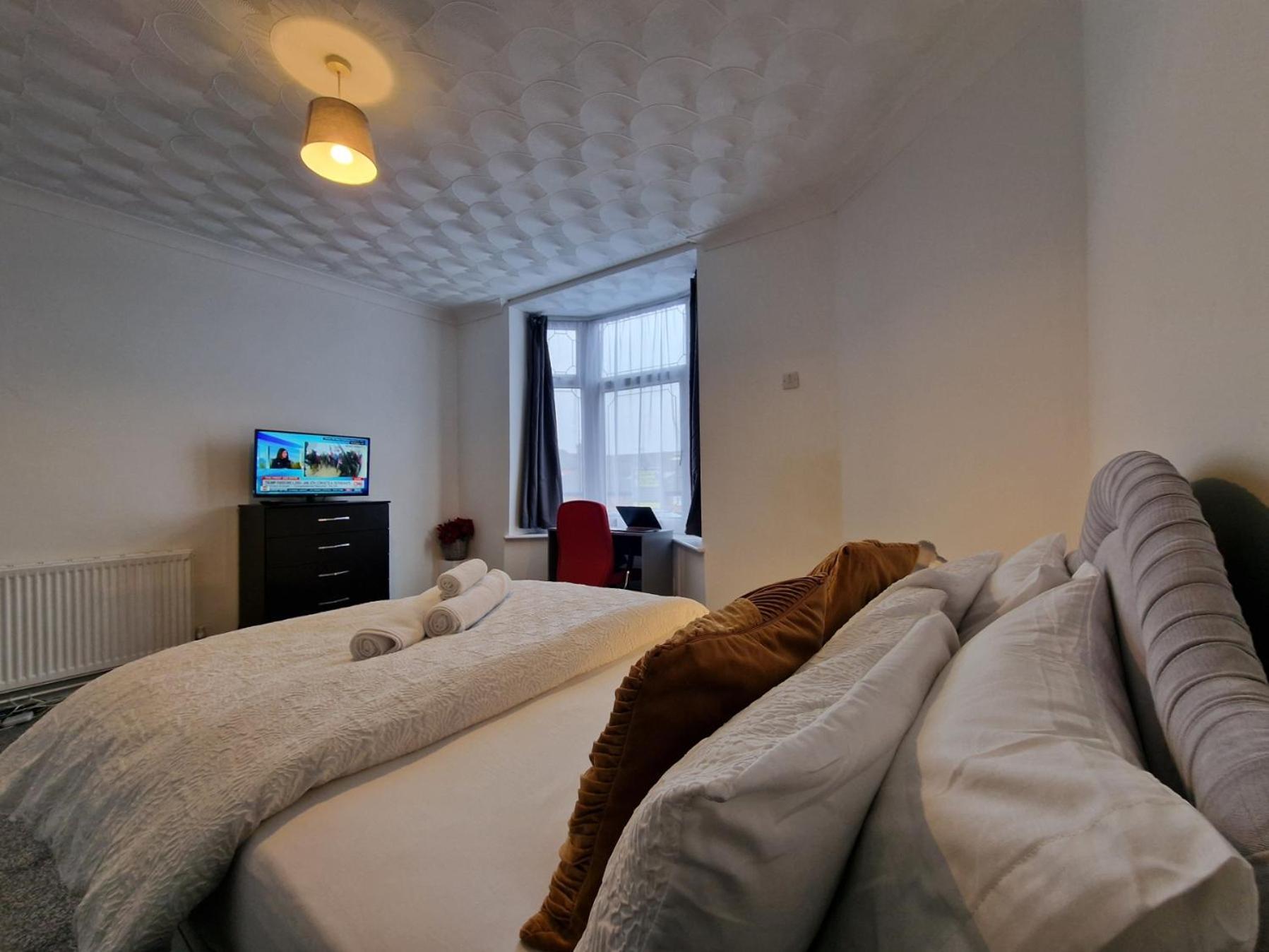 Homestay Living Serviced *