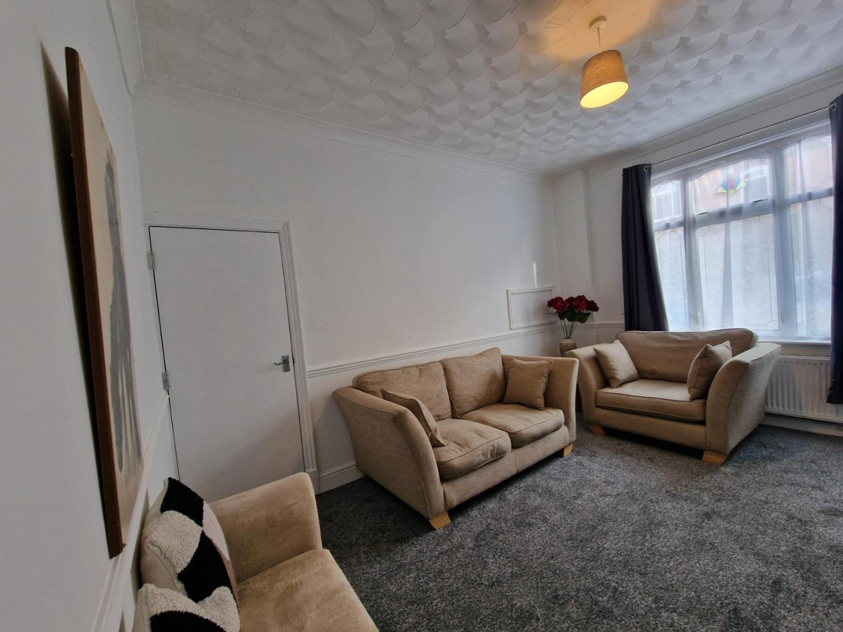 Living Serviced Homestay Leicester